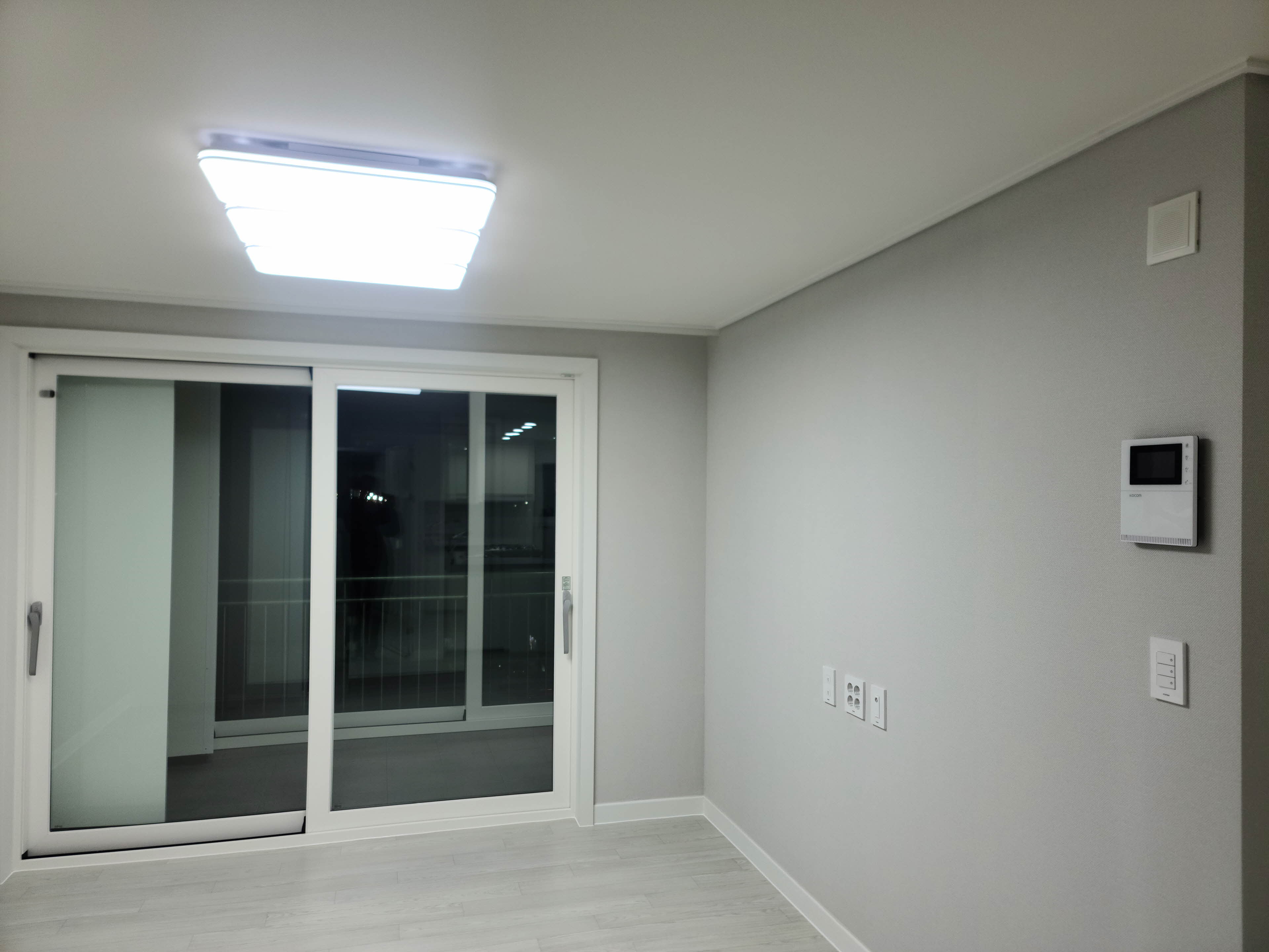 /user/v/visioninteriordesign/editor/2502/1137bb51d6eefb0e83bf4829a41932c7_1740378842_5413.jpg 이미지크게보기