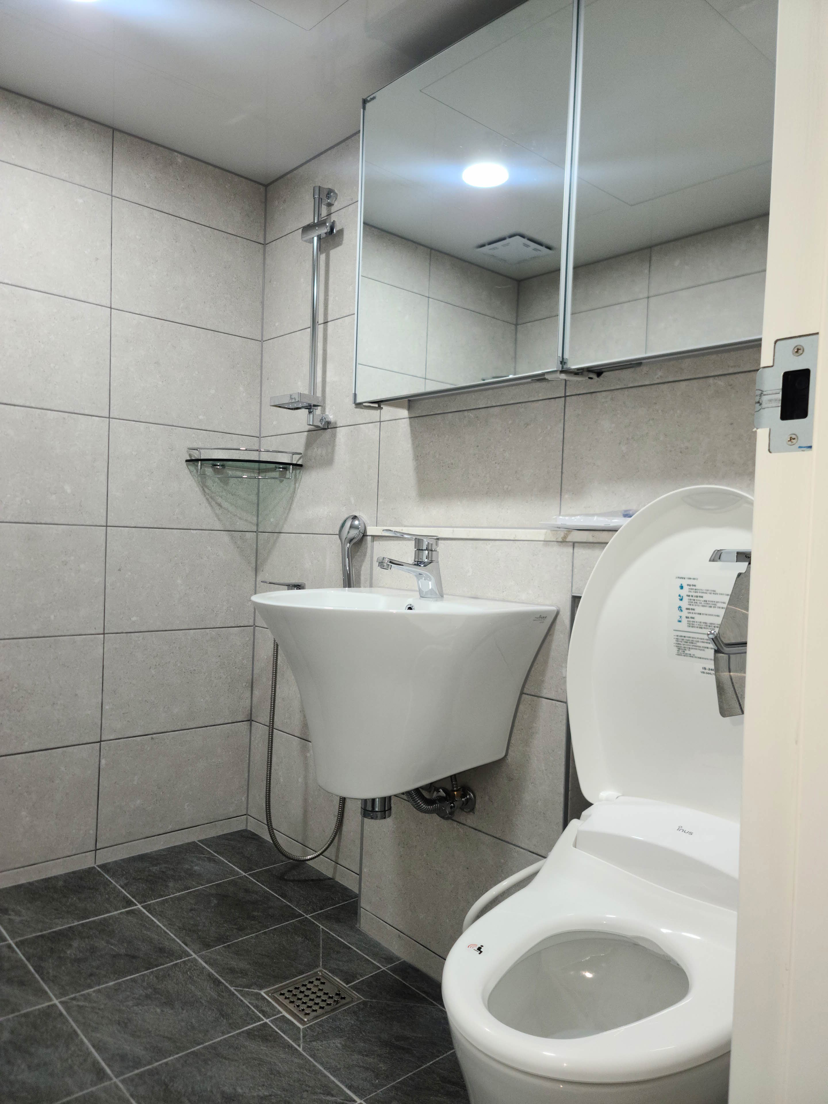 /user/v/visioninteriordesign/editor/2502/1137bb51d6eefb0e83bf4829a41932c7_1740378861_6639.jpg 이미지크게보기