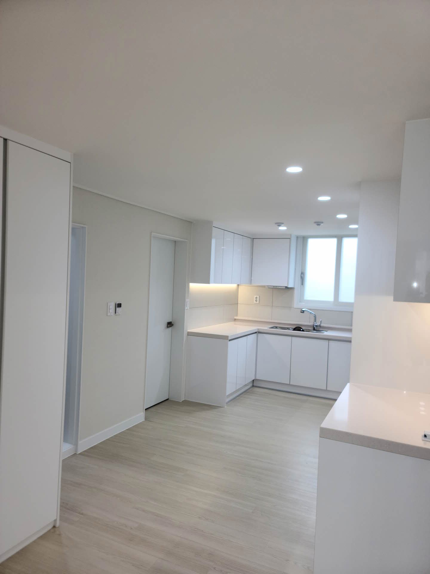/user/v/visioninteriordesign/editor/2502/1137bb51d6eefb0e83bf4829a41932c7_1740378975_9984.jpg 이미지크게보기
